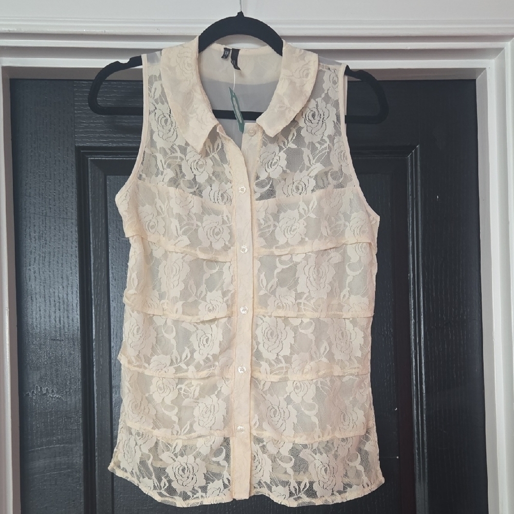 NWT Maurice's Cream Lace Sleeveless Peter Pan Collar Top Size Small